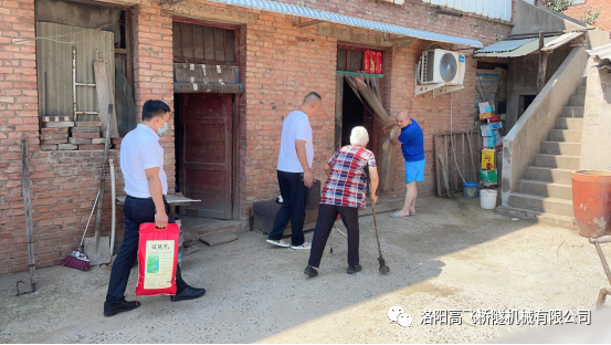 進(jìn)萬家門、知萬家情、解萬家憂、聚萬家心--人大代表訪民情